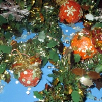 Recy vianočné guľôčky z alobalu (fotopostup)