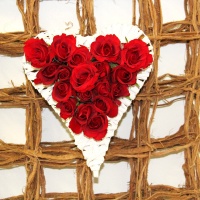 Valentínska dekorácia v tvare srdiečka (videopostup)