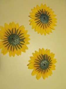 Ako som vyrobila magnetky z kytice slnečníc (fotopostup) - obrázok 3