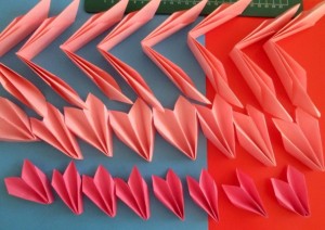 Kvety z papiera Dalie 3D (fotopostup) - obrázok 14