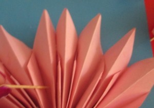 Kvety z papiera Dalie 3D (fotopostup) - obrázok 21
