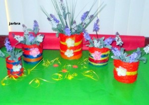 Recy veci: Ozdobené plechovky na bylinky a kvetinky do exteriéru (fotopostup) - obrázok 7