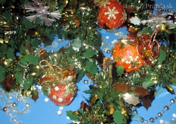 Recy vianočné guľôčky z alobalu (fotopostup)