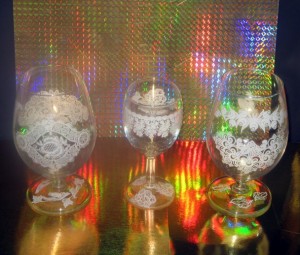 Zdobenie pohárov čipkou - obrázok 6