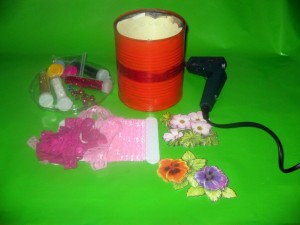 Recyklácia plechovky s ozdobou 3D (fotopostup) - obrázok 3