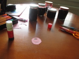 Výzdoba fľašiek - džemov, marmelád aj lekvárov (fotonávod) - obrázok 2