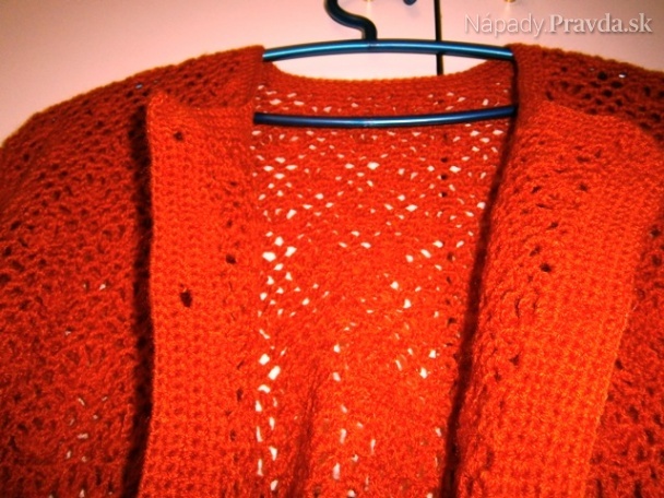Háčkovaný sveter (fotopostup)